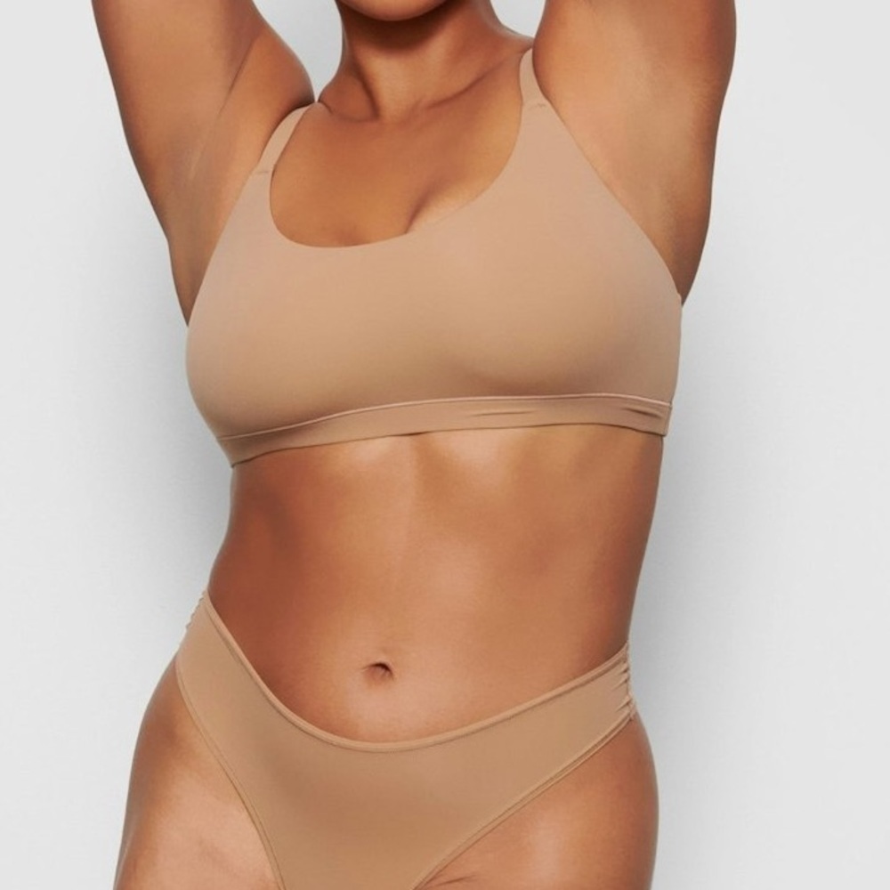 SKIMS Fits Everybody Scoop Bralette Sienna Size XS